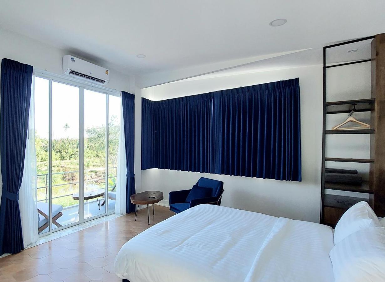 Green Lung Pool Villas Bangkok Bang Krasop エクステリア 写真