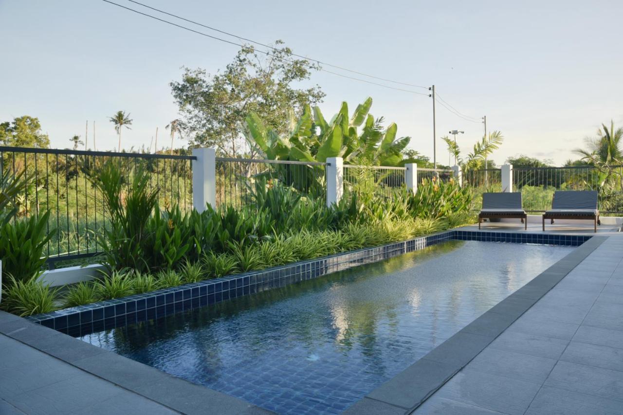 Green Lung Pool Villas Bangkok Bang Krasop エクステリア 写真