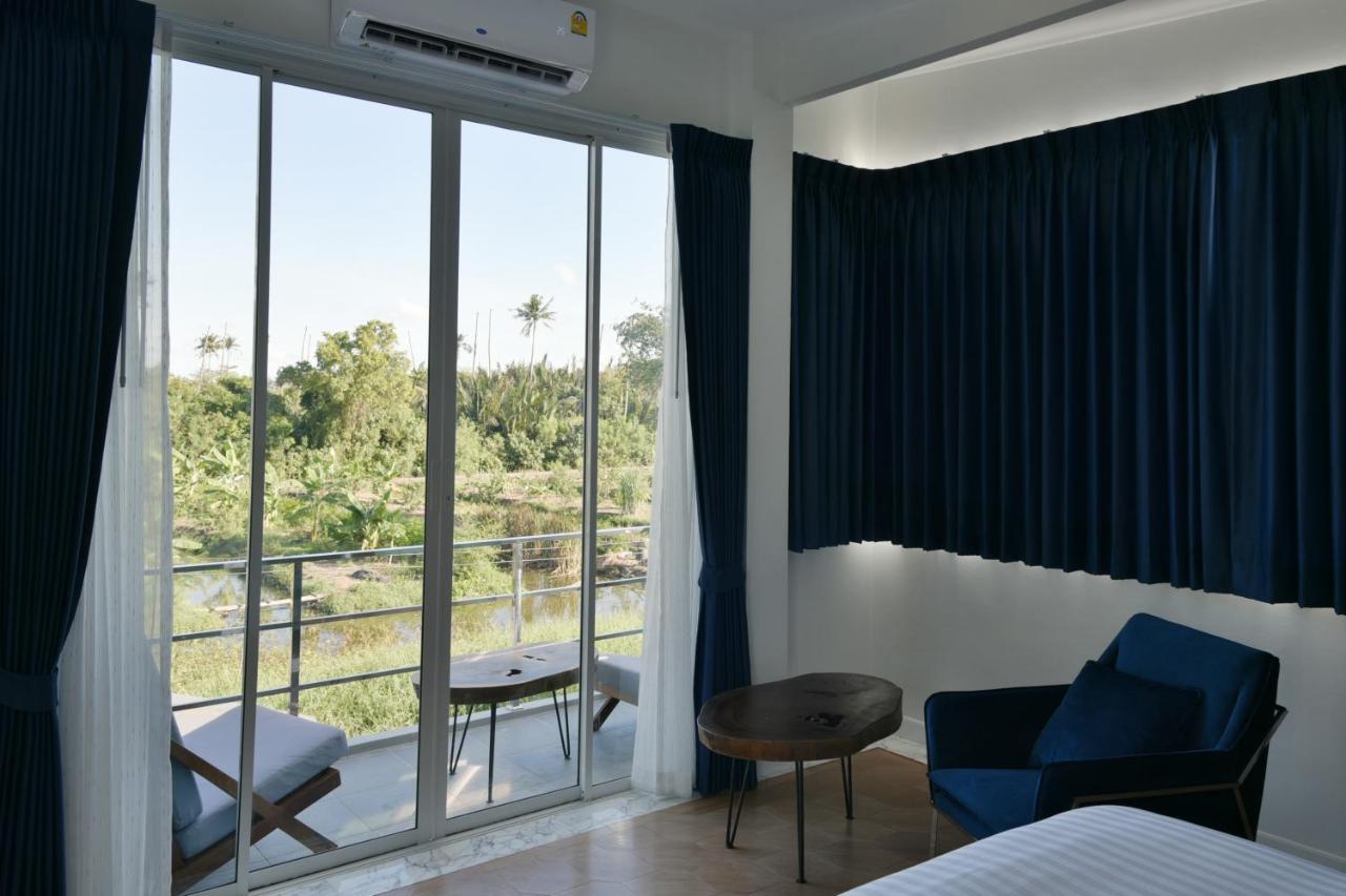 Green Lung Pool Villas Bangkok Bang Krasop エクステリア 写真